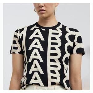 Marc Jacobs Monogram Baby Tee Ivory Black Logo Fitted Cropped T-Shirt NWT Small